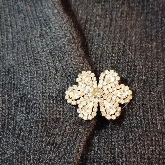 ANN TAYLOR Women's Black Rabbit Hair & Wool Blend Sweater Blouse Size M. - Picture 13 of 13